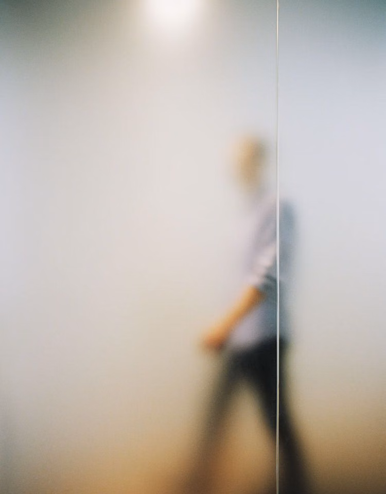 frosted glass panel blurred background photograph - Frosted glass divider/connector?