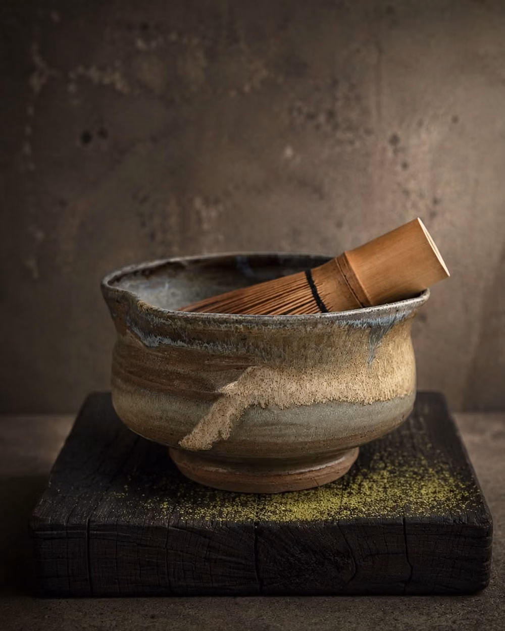 Japanese handmade tea bowl studio photograph - This is one of the teabowls now with @katsute100 tea salon for Ocha No Ma, a series of tea tasting experience happening at the end of May in their Broadway Market location.

Both grounded and expressive, I like how this bowl carries the calm presence of an object made slowly, for moments of pause and reflection.

•••

#pottery #chawan #teatasting #teaceremony #wabisabiceramics