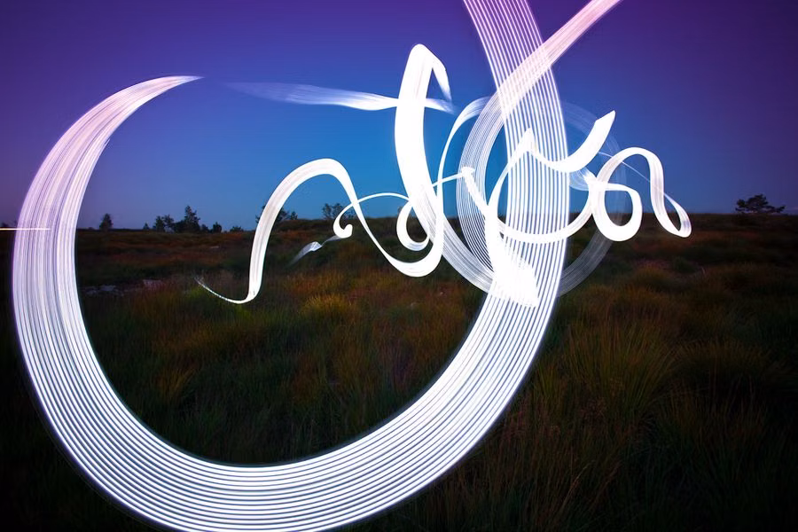 light painting handwritten letters long exposure - lightpaint