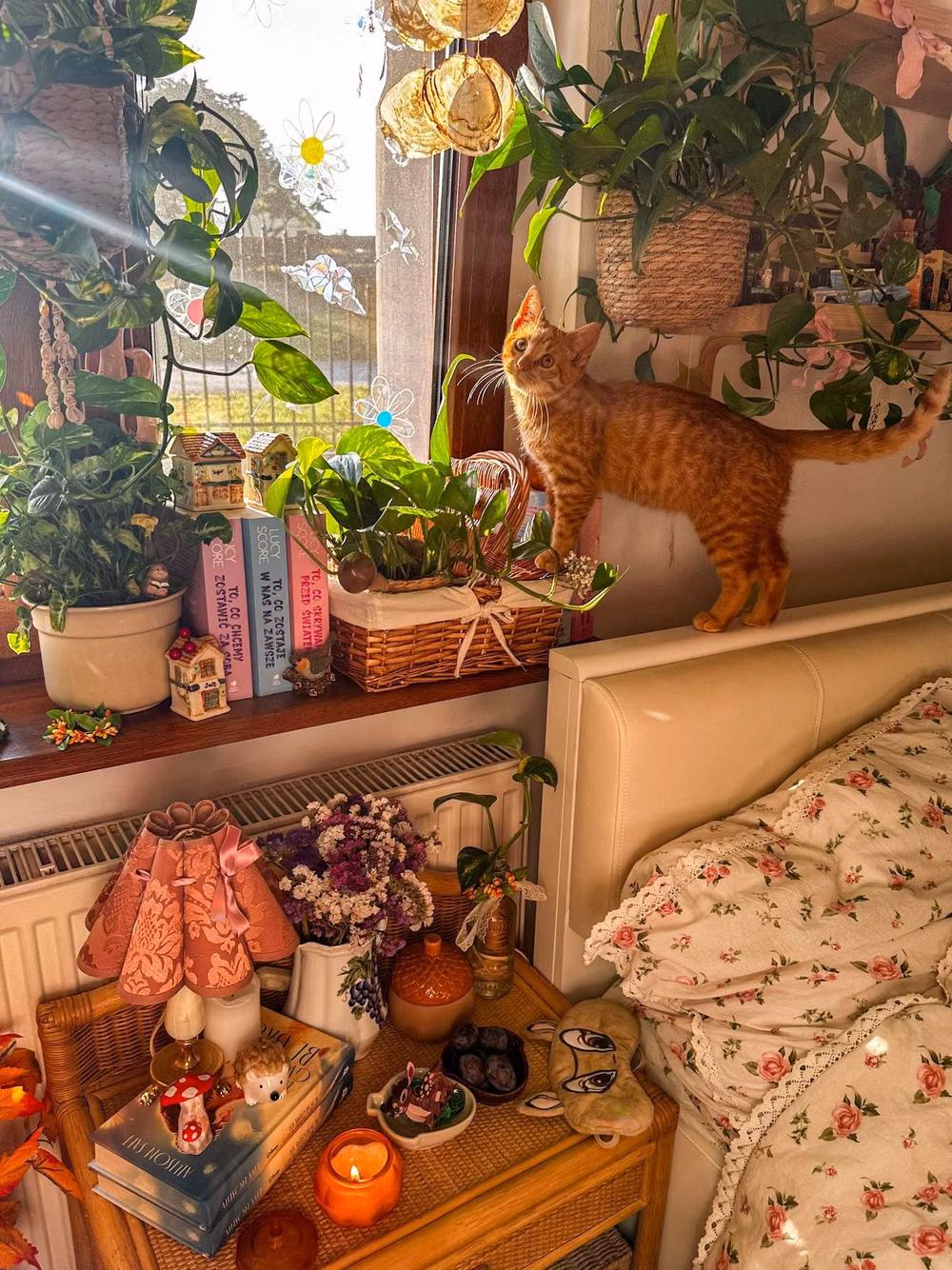 Maximalism aesthetic -