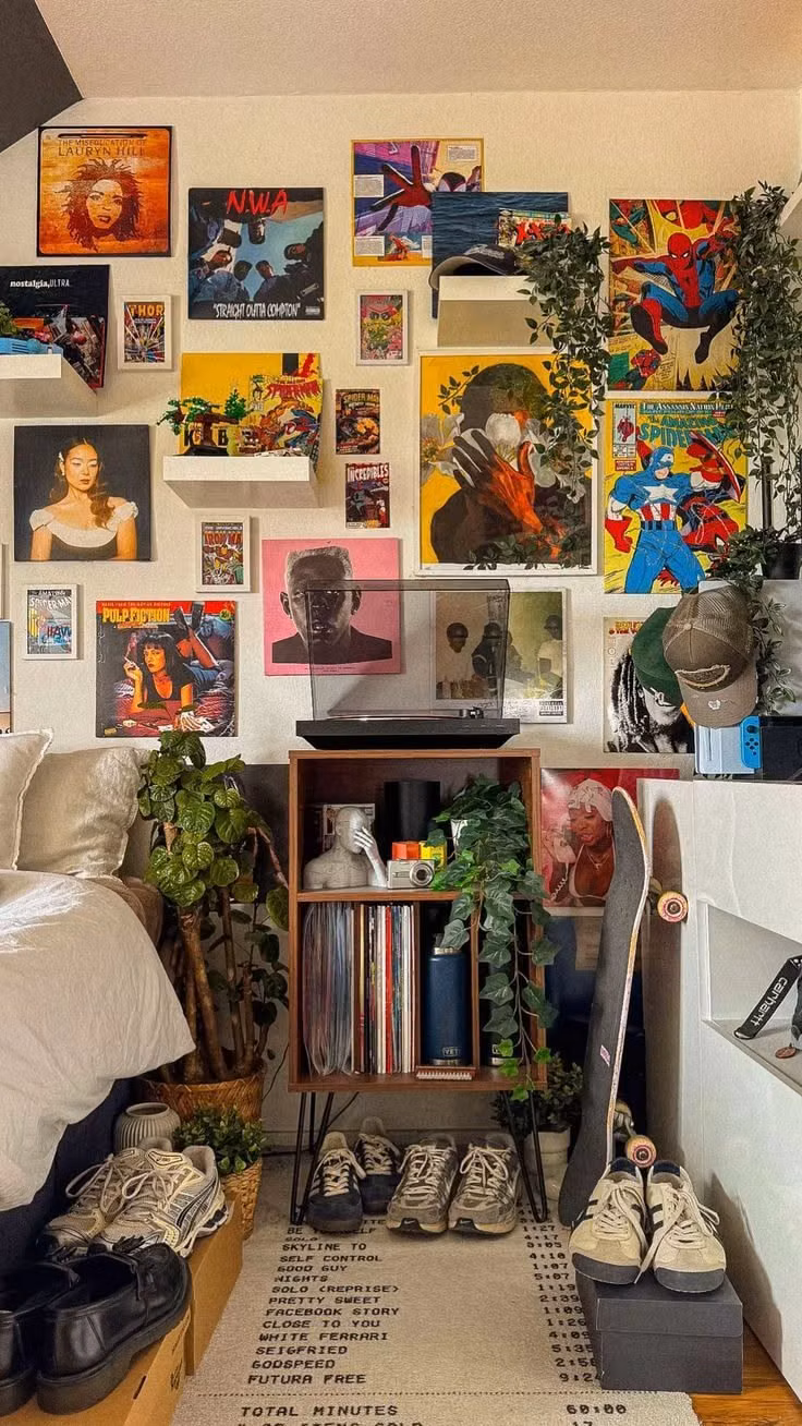 Maximalism aesthetic -