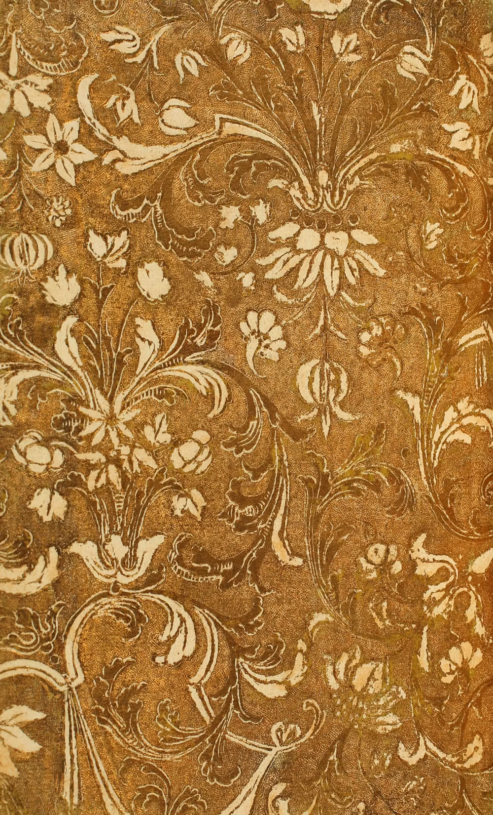 ornate botanical wallpaper pattern close up -