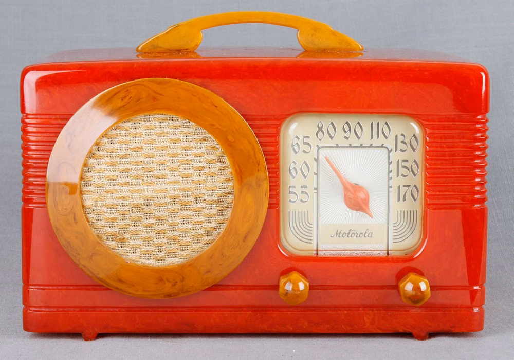 rounded Bakelite radio product photograph - 1939 Motorola "Circle Grill" Catalin radio.