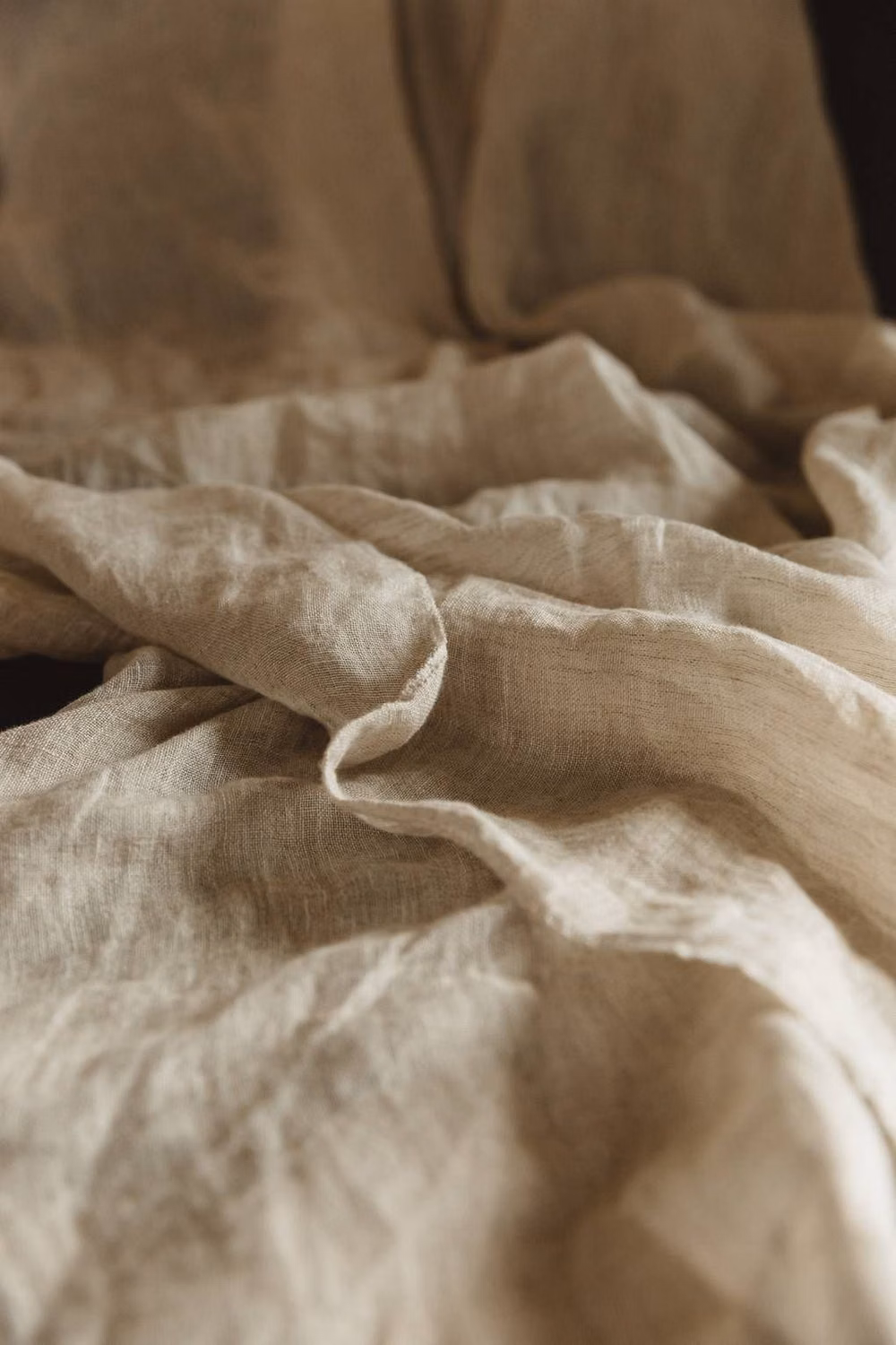 worn natural linen wrinkles macro photograph - Rumpled linen Photo by JACK JOHNS & OWEN TOZER